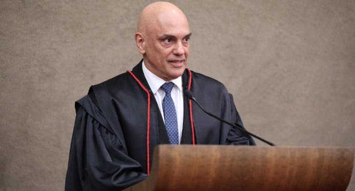 Alexandre de Moraes convoca a 1ª Câmara do STF para julgar suspensão de plataforma