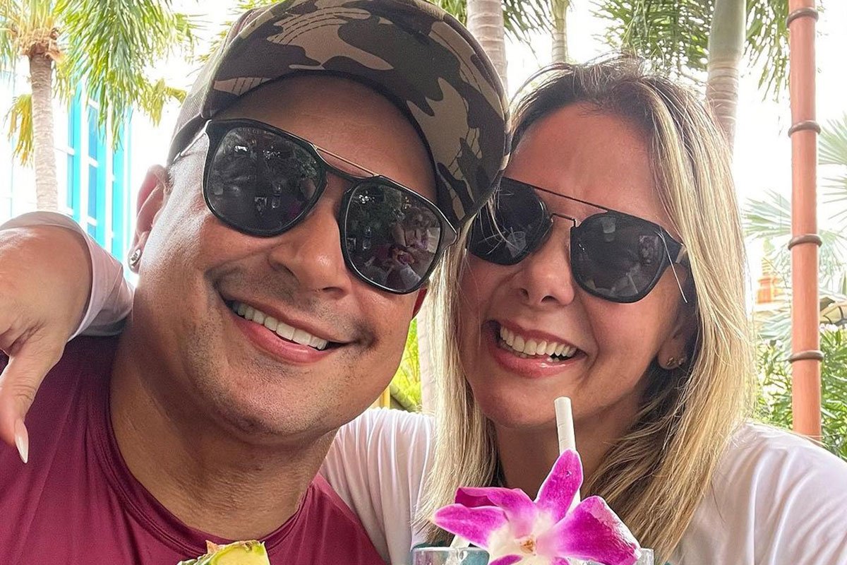 Xanddy e Carla Perez