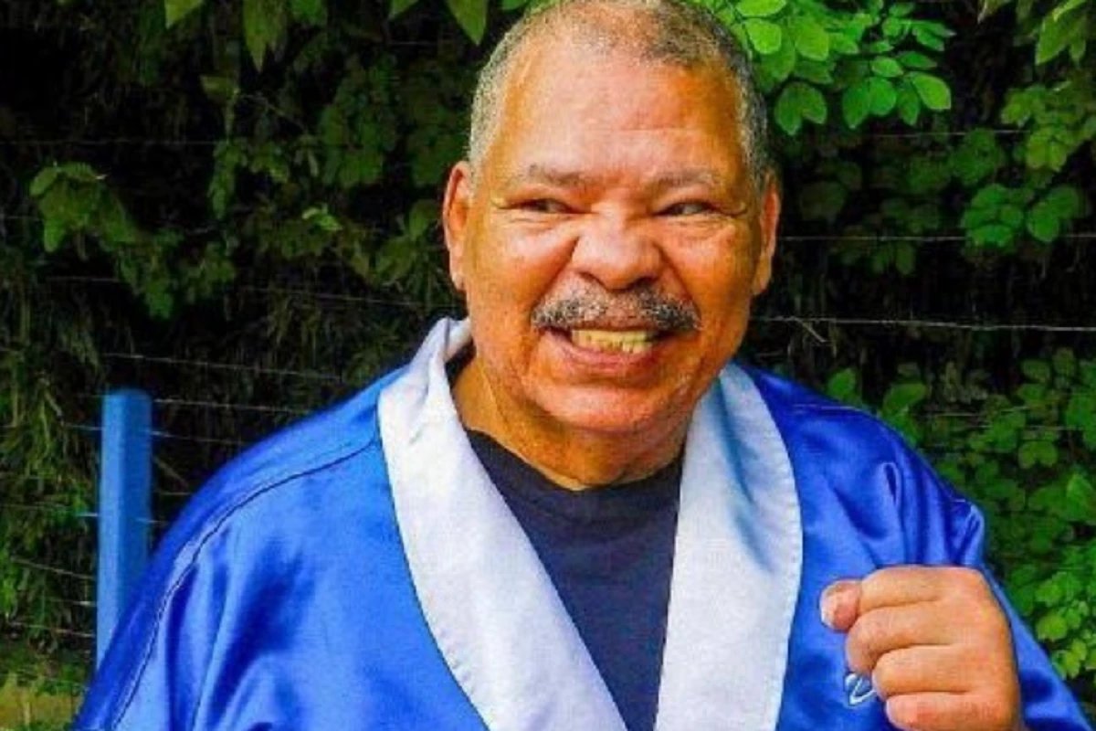 Mulher de Maguila revela morte do marido em entrevista à Record; O boxeador enfrentou uma doença grave.