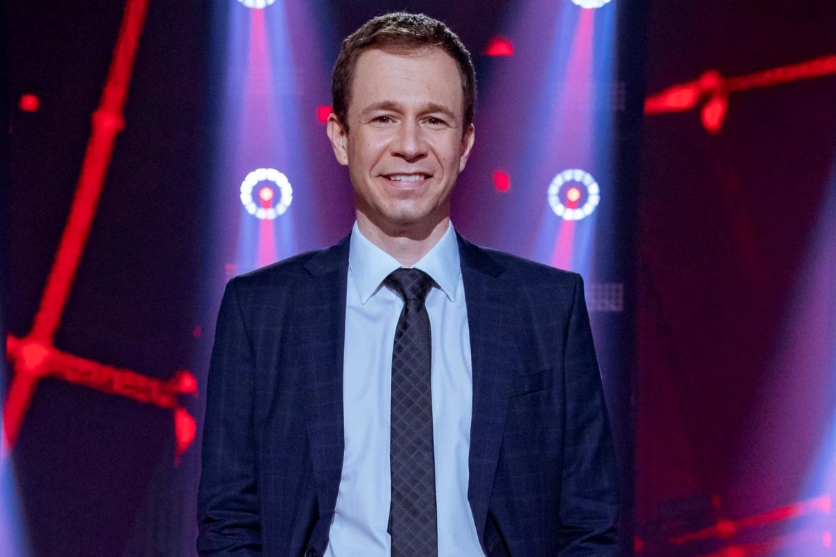 Retorno de Tiago Leifert à televisão pode ocorrer no SBT, relata colunista