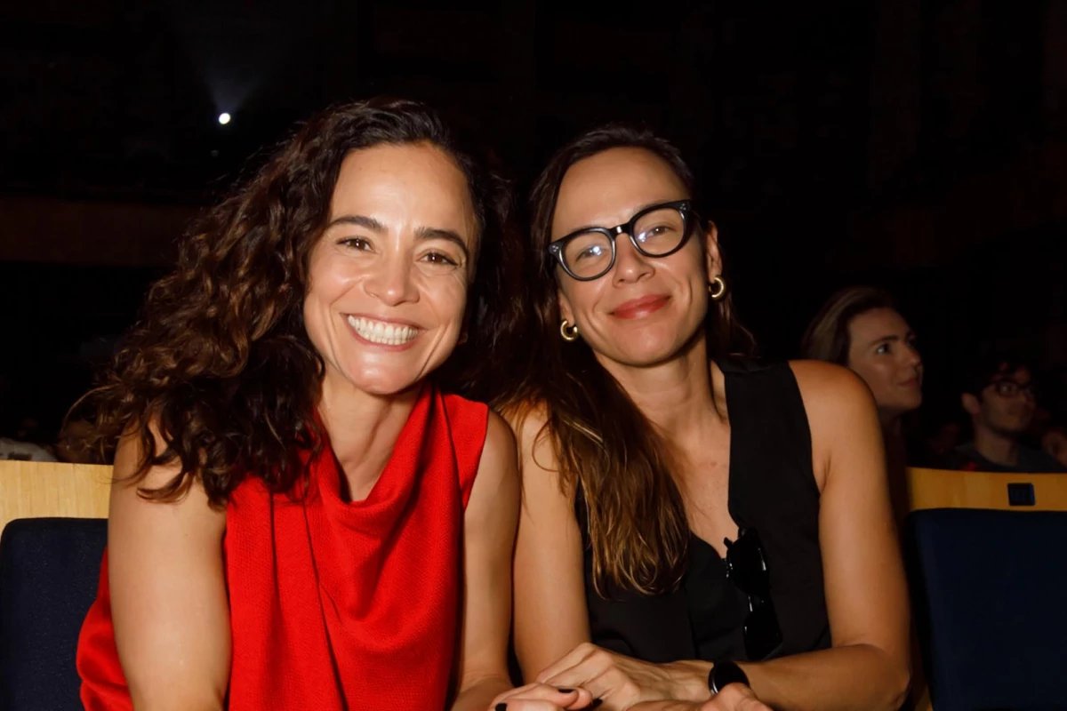 Alice Braga abre o coração sobre as pressões e preconceitos na hora de abraçar a sexualidade; atriz namora produtor