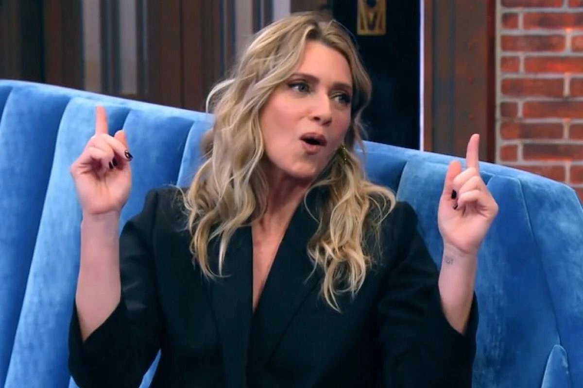 Letícia Spiller dá o que falar com comentário sobre o ex