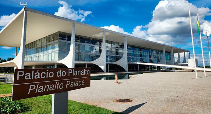 69% acreditam que a democracia é a melhor forma de governo, diz pesquisa