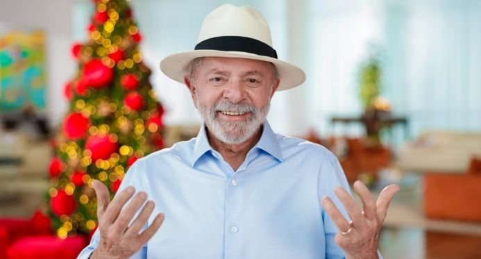 Em discurso de Natal, Lula prega respeito entre poderes e defesa da democracia