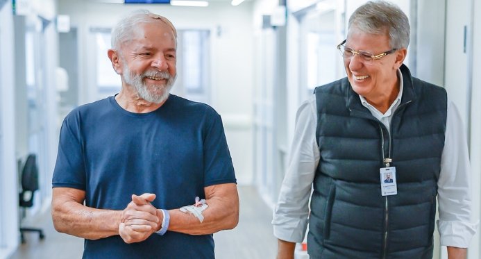 ‘Estou firme e forte’, diz Lula após sair da UTI