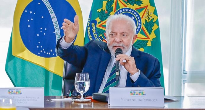 Prioridade do governo em 2025 é baratear os alimentos, diz Lula