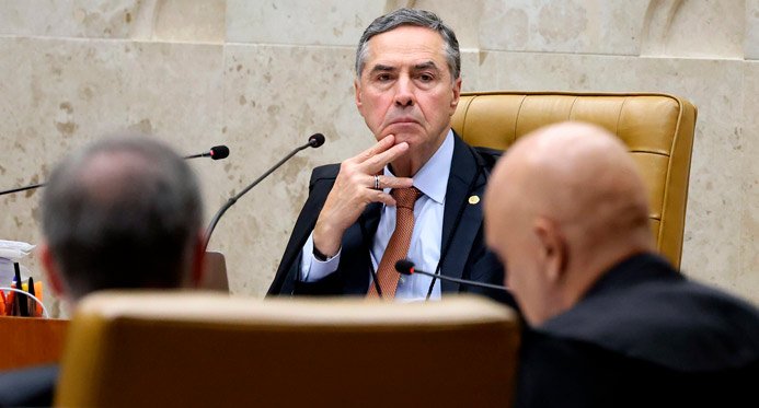 Barroso diz que qualquer ação de PGR contra Bolsonaro julgará seriamente