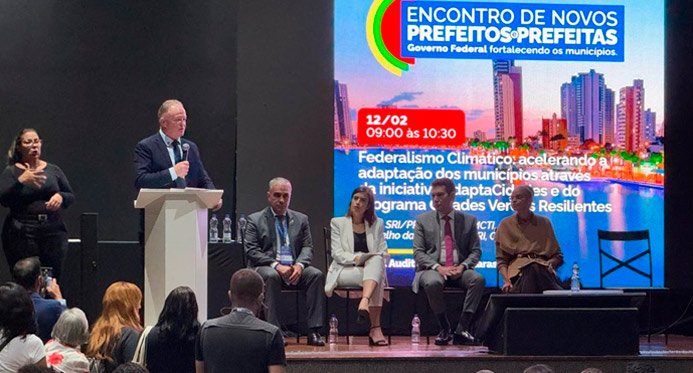 O governo é analisar a adaptação às mudanças climáticas na reunião de novos prefeitos