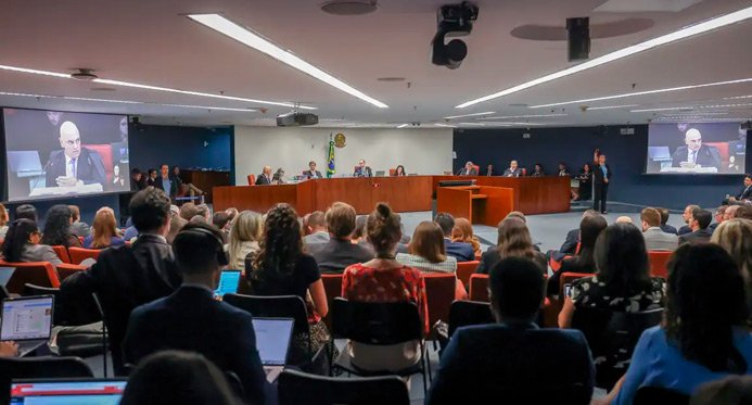 "Não foi uma caminhada no parque", diz Moraes sobre golpistas