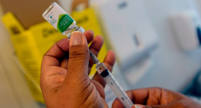 A vacinação contra influenza está incluída no calendário nacional para três grupos