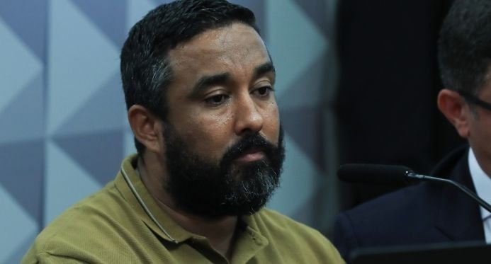 O empregador é preso na lei do falso testemunho durante as apostas do IPC no Senado