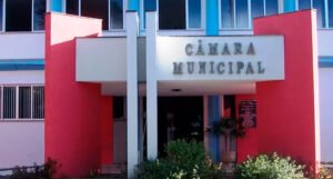 A Câmara de Aracruz propõe um aumento de 66% nos salários dos conselheiros e cria 34 novas posições