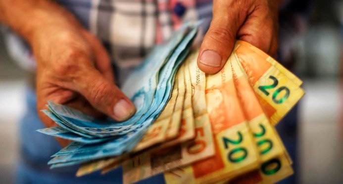 A Câmara instala a Comissão de Isenção de Imposto de Renda de até R $ 5.000