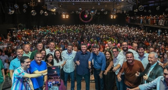 O prefeito de Cariacica promove o evento para consolidar o apoio de Ricardo Ferraço em 2026