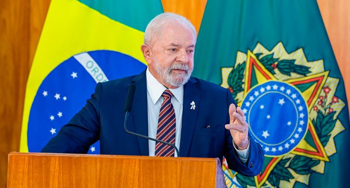 Lula determina que Itamaraty é responsável pela transferência do órgão brasileiro que morreu em vulcão na Indonésia