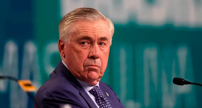 Carlo Ancelotti, treinador da seleção nacional, é condenado a um ano de prisão na Espanha