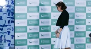 Entenda a situação de Carla Zambelli após a prisão na Itália