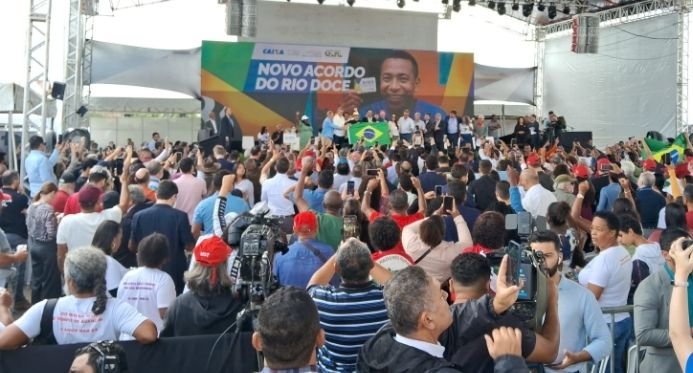 Lula é lançado no Programa Linhares de R $ 3,7 bilhões para alcançar o desastre de Mariana