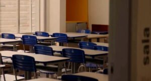 Sanções por ataques a escolas e centros de viveiros aumentam e se tornam um crime atroz