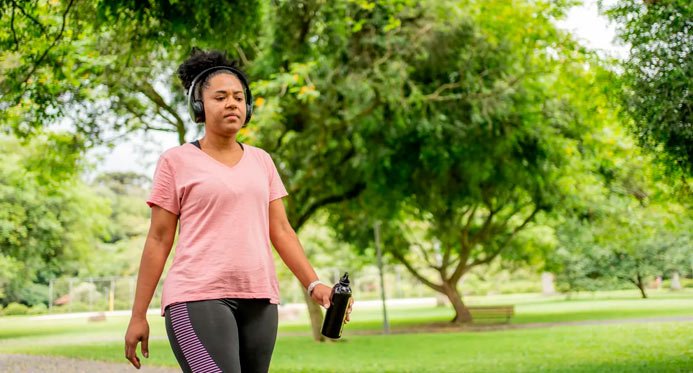 Aumentar o ritmo da sua caminhada pode fazer você viver mais, diz o estudo