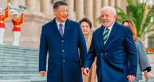 Lula chama Xi Jinping e fala sobre expansão comercial