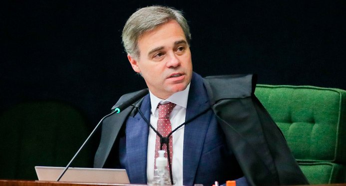 Mendonça é atraído para informar pesquisas sobre fraude do INSS