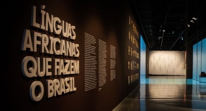 ES recebe exposição gratuita sobre as raízes africanas do português brasileiro