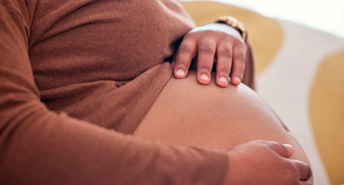 Entenda o que muda com a lei que expande a licença e o salário da maternidade