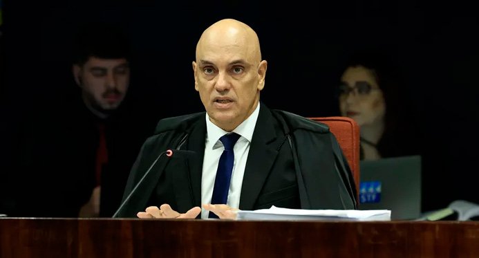 Moraes diz que não é normal em uma democracia no general do século XXI ter notas de fraude
