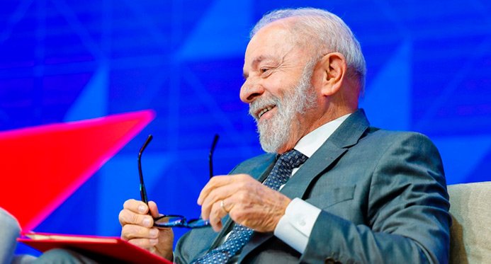 Pesquisa: a aprovação do governo de Lula cresce para 50% e deixa o equilíbrio negativo