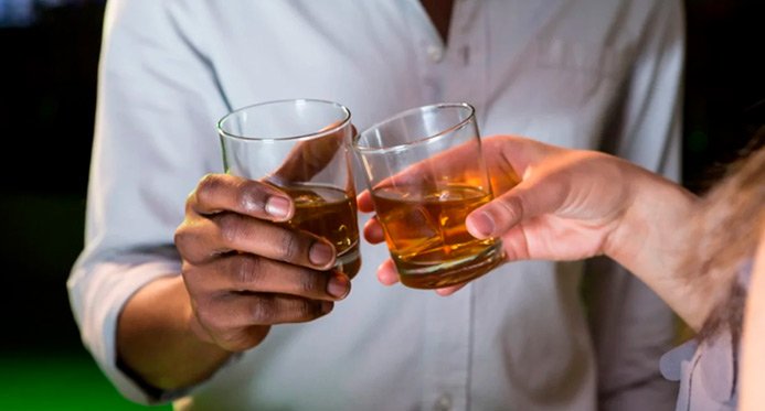 Câmara aprova a urgência do crime atroz na falsificação de bebidas