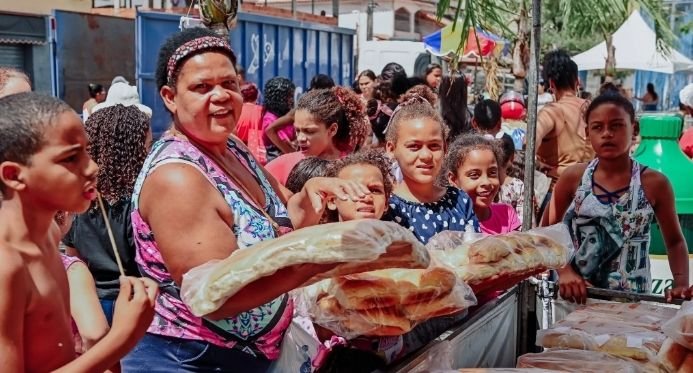 Dia Mundial do Pão: Campanha no Espírito Santo troca recicláveis por 50 mil pães neste sábado