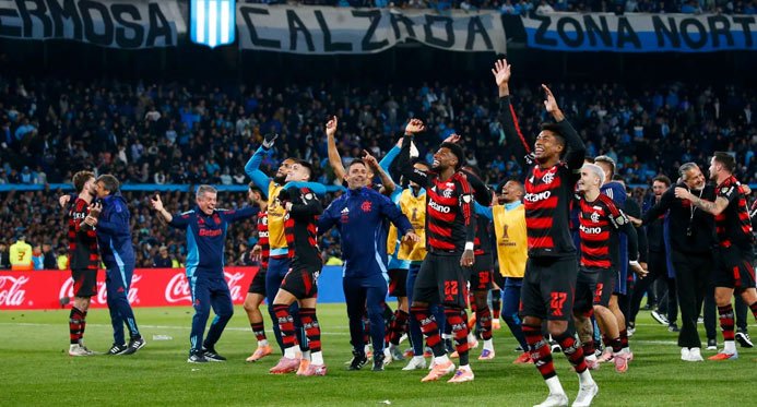 Flamengo mostra carreira e garante presença na final da Libertadores