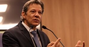Haddad defende um imposto global sobre os super-ricos para reduzir a desigualdade social