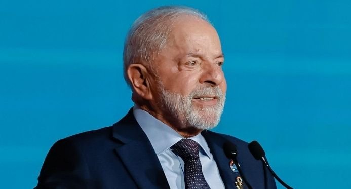 Lula diz que quer uma “pessoa qualificada” e não um “amigo” para cargo no STF