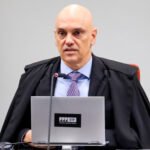 Moraes ordena que DPU assuma a defesa de Eduardo Bolsonaro no STF