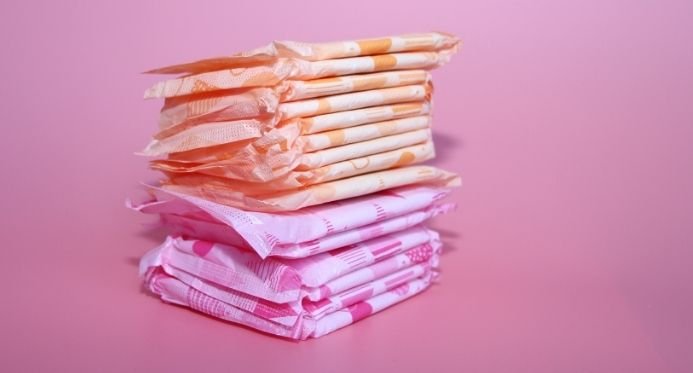 Centros de saúde já emitem autorização para recolha gratuita de pensos higiénicos