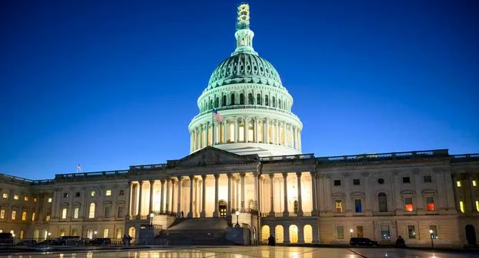 Senado dos EUA aprova texto contra tarifas de Trump ao Brasil