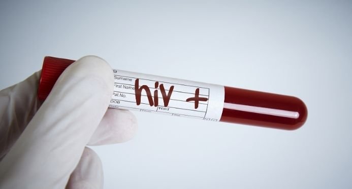 Dezembro Vermelho: Espírito Santo tem mais de 20 mil pessoas em tratamento para HIV