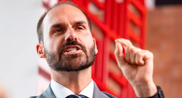 Eduardo Bolsonaro diz que ser chamado de acusado pelo STF é “motivo de orgulho”