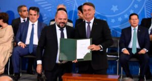 INSS: Ex-ministro de Bolsonaro atuou como “pilar institucional” do peculato, diz PF