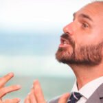 Eduardo Bolsonaro diz que recebe com “pesar” o levantamento de sanções contra Moraes