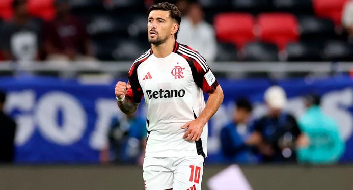 Flamengo vence o Cruz Azul e fica a um jogo da final contra o PSG