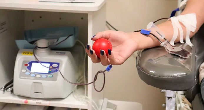 Hemoes faz apelo por doações de sangue diante de estoques críticos no ES