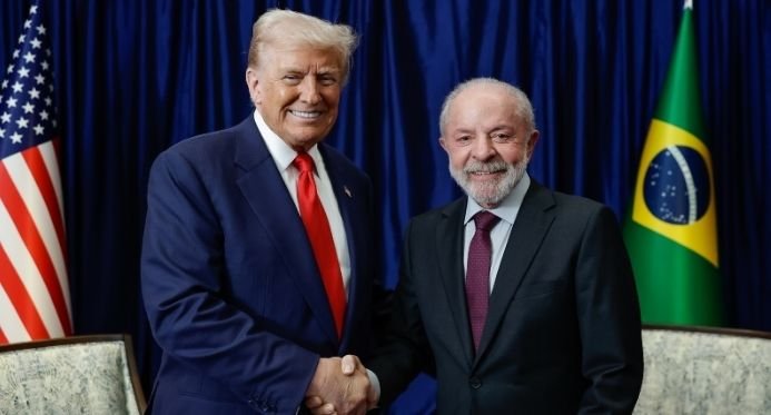 “Muitas coisas boas virão desta associação”, diz Trump após conversa com Lula