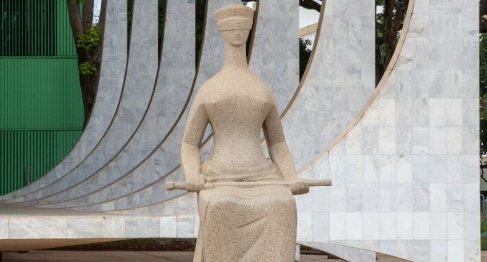 Senado organiza audiência periódica e aumento de vagas no STF em resposta à decisão de Gilmar Mendes