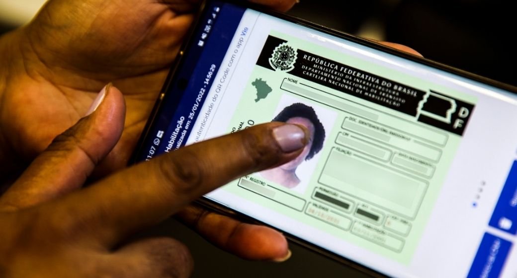 Governo Lula fiscalizará Detrans que não implantaram CNH sem autoescola