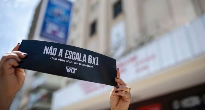 Governo pode enviar projeto para acelerar aprovação do fim da escala 6x1