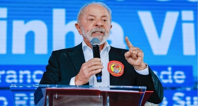 Lula condena ódio e autoritarismo em homenagem às vítimas do Holocausto