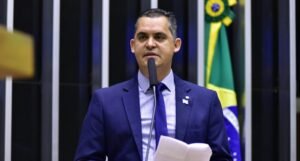 Gilson Daniel propõe critérios para conversão de prisão flagrante em prisão preventiva